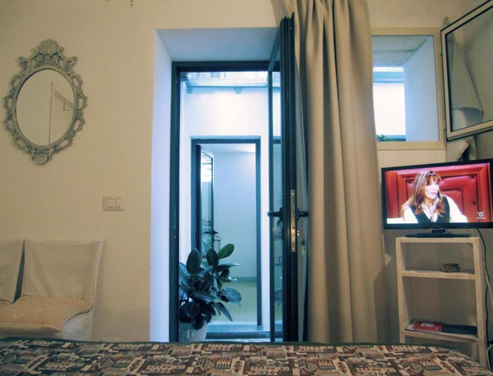 Brancadoria B&B Monteleone Rocca Doria Rum bild